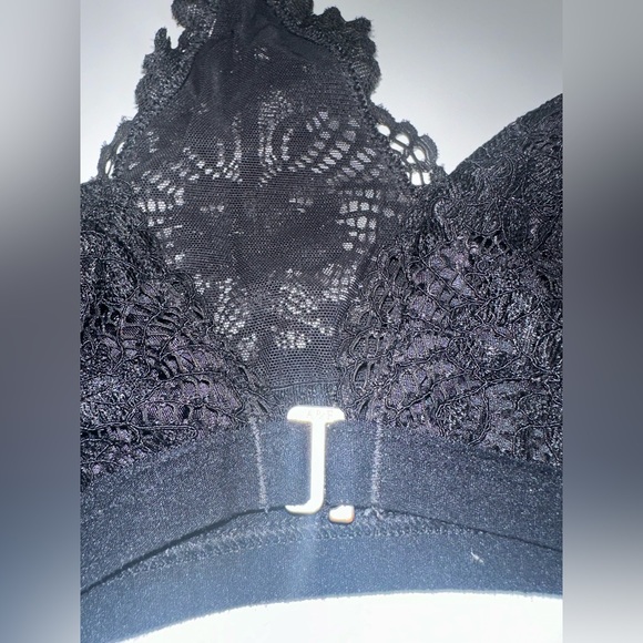 Front-close Bralette - Picture 3 of 7